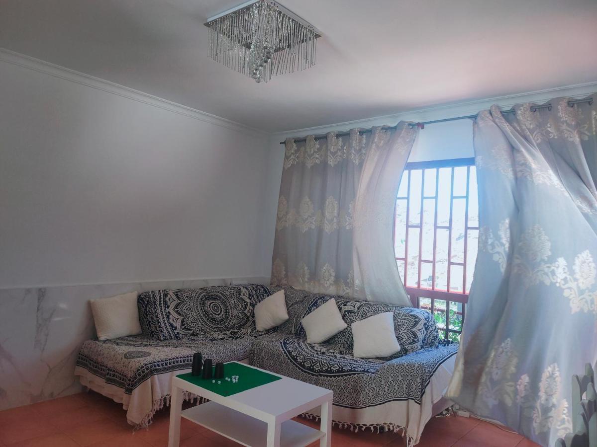 Big Villa Puerto Rico Streetfront With Private Saltwater Jacuzzi Pool, Bbq, Kitchen & 3 Terraces Near Shopping Center Пуерто Рико Екстериор снимка
