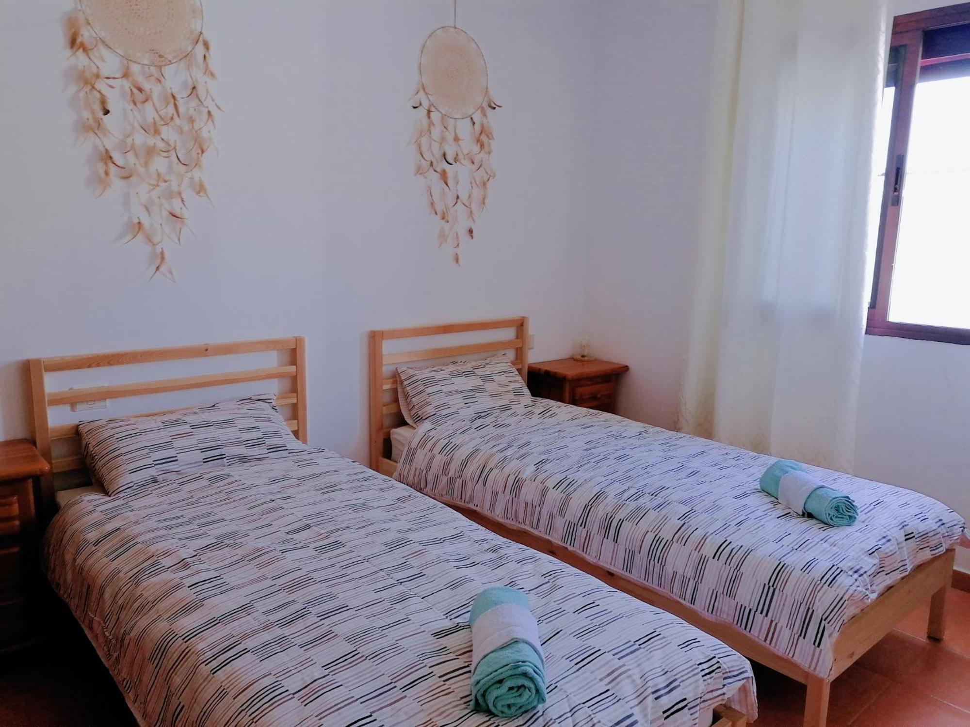 Big Villa Puerto Rico Streetfront With Private Saltwater Jacuzzi Pool, Bbq, Kitchen & 3 Terraces Near Shopping Center Пуерто Рико Екстериор снимка