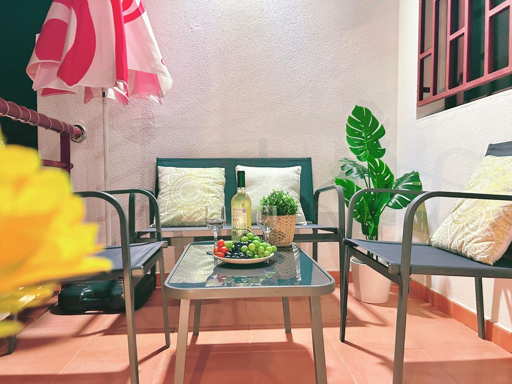 Big Villa Puerto Rico Streetfront With Private Saltwater Jacuzzi Pool, Bbq, Kitchen & 3 Terraces Near Shopping Center Екстериор снимка